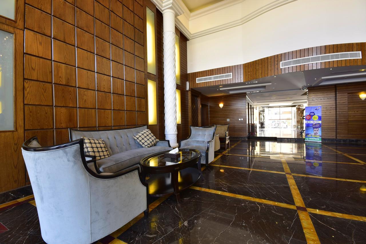 Valencia Hotel Suites Ель-Хубар Екстер'єр фото