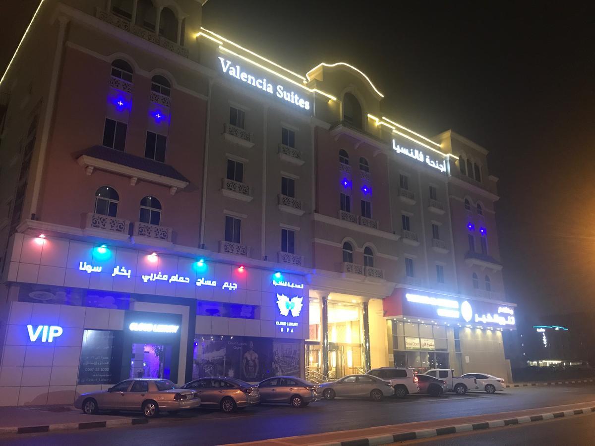 Valencia Hotel Suites Ель-Хубар Екстер'єр фото